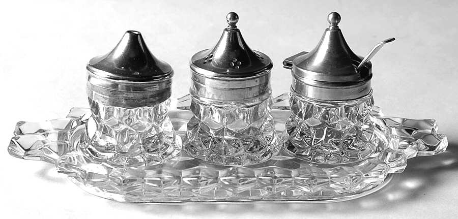 American Clear (Stem 2056) Spice Set with Lids, Spoon & Tray by Fostoria-1