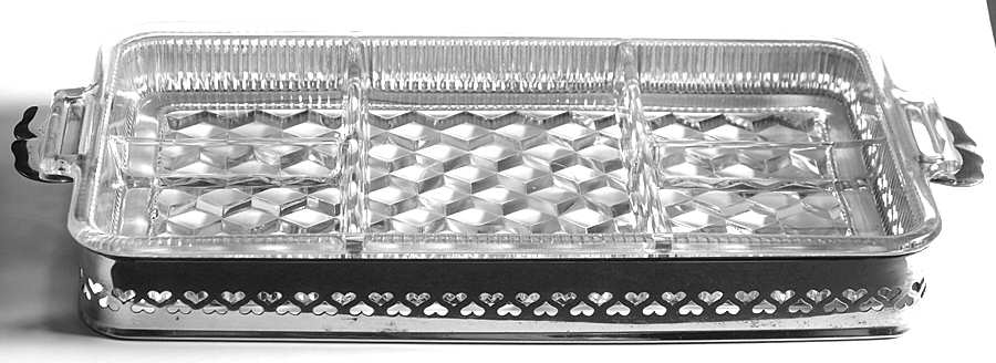 American Clear (Stem 2056) 5-Part Divided Rectangular Tray with Metal Frame by Fostoria-1