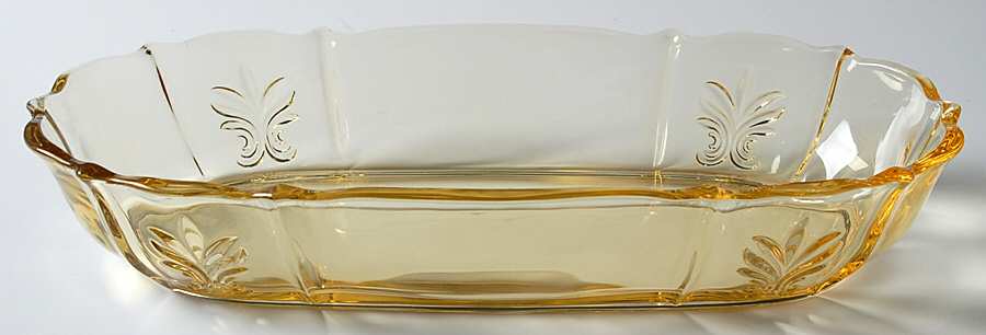 Baroque Topaz 11" Oval Celery (Baroque Shape) by Fostoria-1