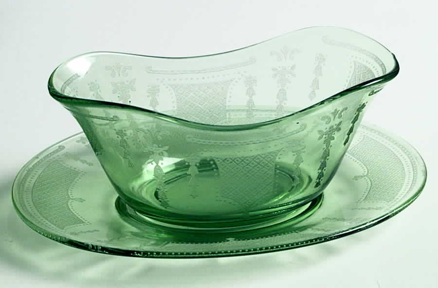 Beverly Green Sauce Boat with Underplate by Fostoria-1