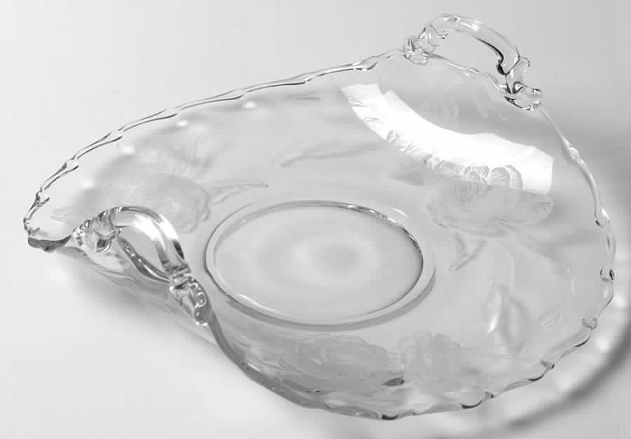 Camellia 9" Handled Muffin Tray by Fostoria-1