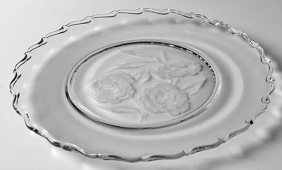 Camellia Dinner Plate by Fostoria-1