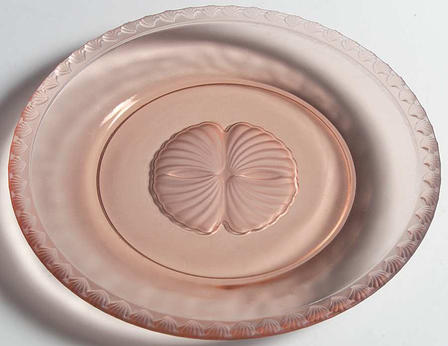 Captiva Peach Luncheon Plate by Fostoria-1