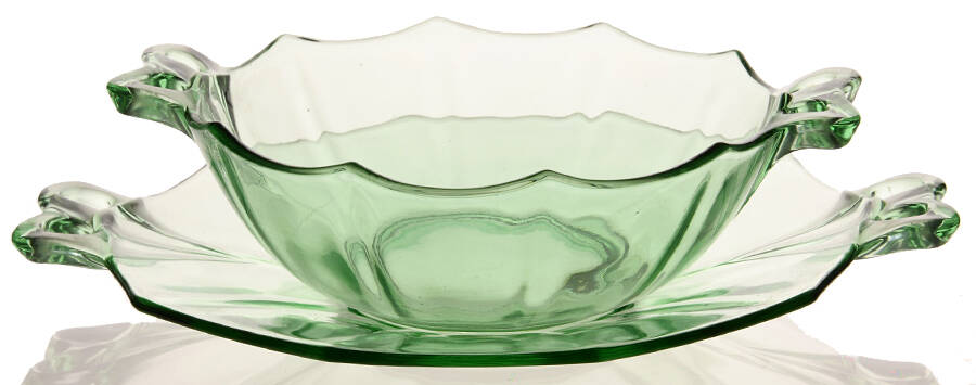 Fairfax Green (line 2375) Mayonnaise Bowl and Underplate by Fostoria-1