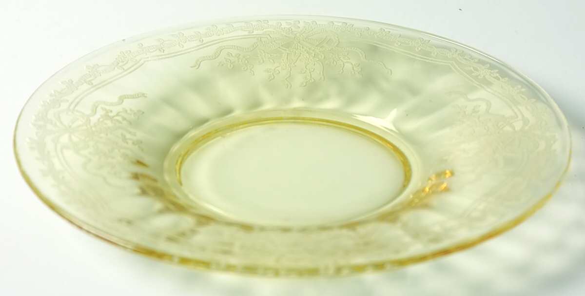 June Topaz (Yellow) Underplate for Finger Bowl by Fostoria-1