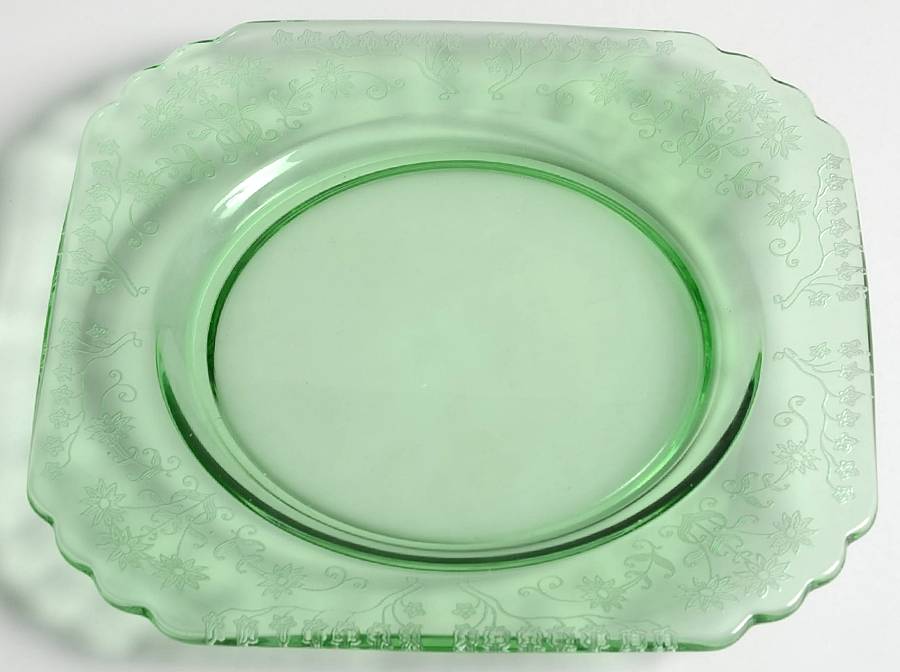 Manor Green Square Plate by Fostoria-1