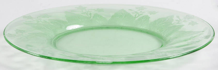 Mystic Green (Stem 5082) Luncheon Plate by Fostoria-1