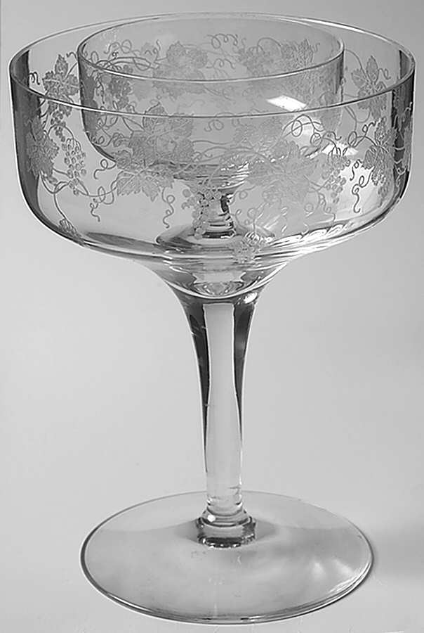 New Vintage Grape (Non Optic, Stem 858, Etch 227) Tall Grapefruit & Liner by Fostoria-1