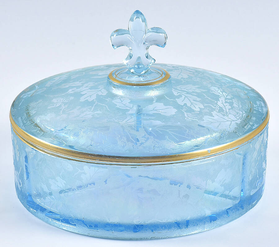 Oakwood Blue (Iridescent Brocade) 3-Part Candy Box with Lid by Fostoria-1