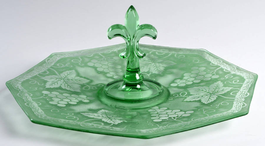 Oak Leaf Green (Brocade) Octagonal Tray with Center Handle by Fostoria-1