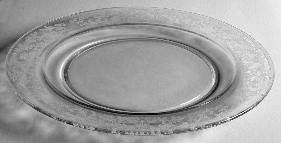 Queen Anne (Etched) Dinner Plate by Fostoria-1