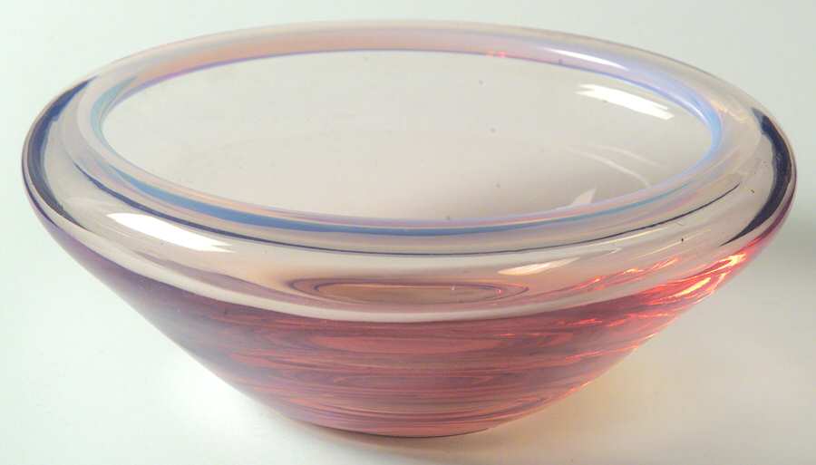 Seascape Pink (Coral Sand) Cupped Bowl by Fostoria-1