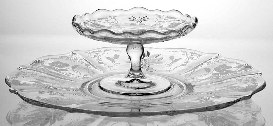 Shirley Cheese & Cracker Set (Baroque Shape) by Fostoria-1