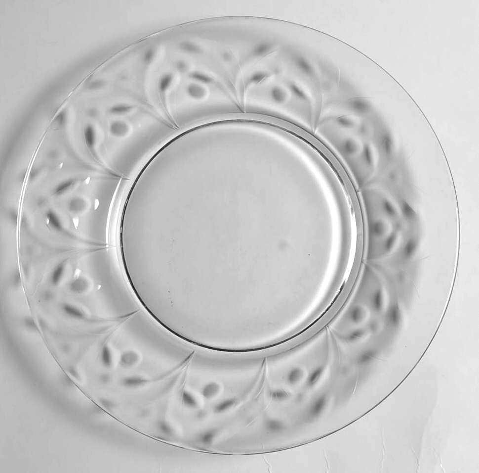 Suffolk 7" Salad Plate by Fostoria-1