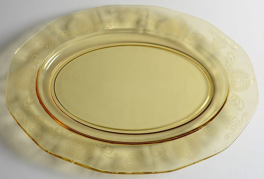 Trojan Topaz 15" Oval Platter by Fostoria-1