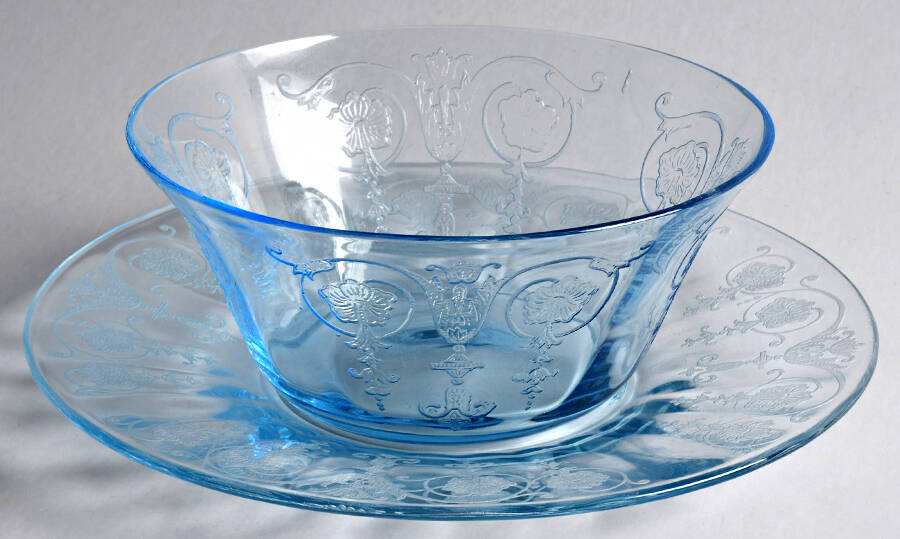 Vernon Blue (Azure) Finger Bowl & Underplate by Fostoria-1