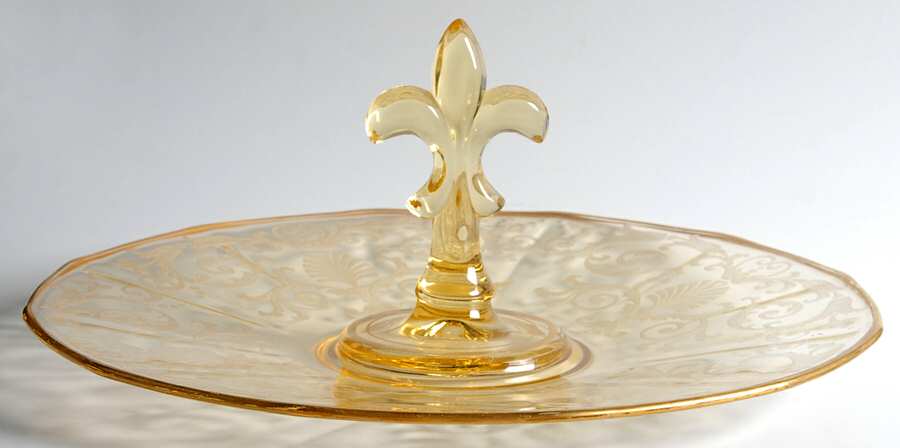 Versailles Topaz (Gold Trim, Stem 5099) Center Handle Tray by Fostoria-1