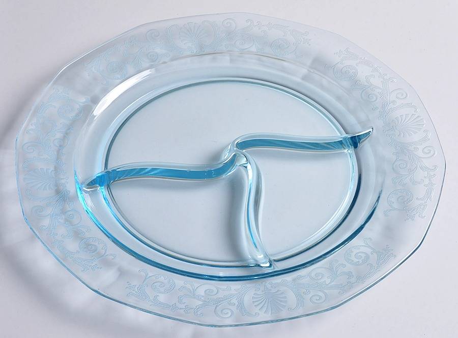 Versailles Blue (No Trim) Grill Plate by Fostoria-1