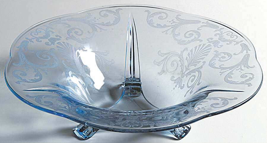 Versailles Blue (No Trim) 11" 3 Toed Centerpiece by Fostoria-1