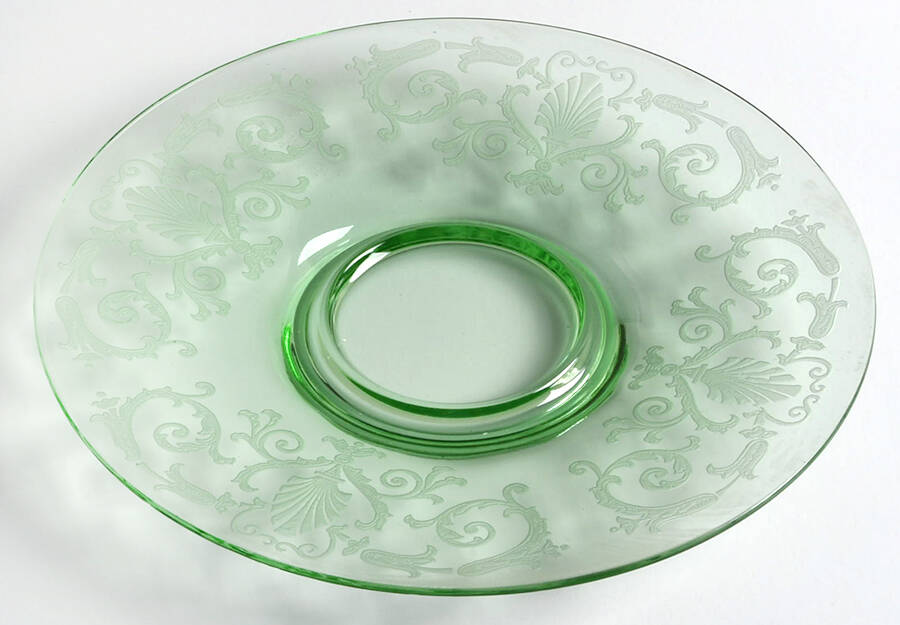 Versailles Green (No Trim) Underplate for Ice Dish by Fostoria-1