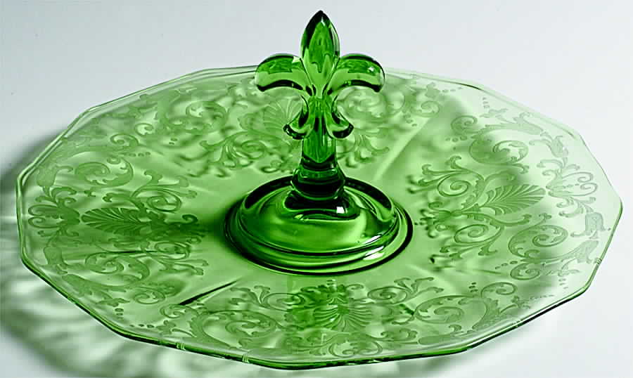 Versailles Green (No Trim) Center Handle Tray by Fostoria-1