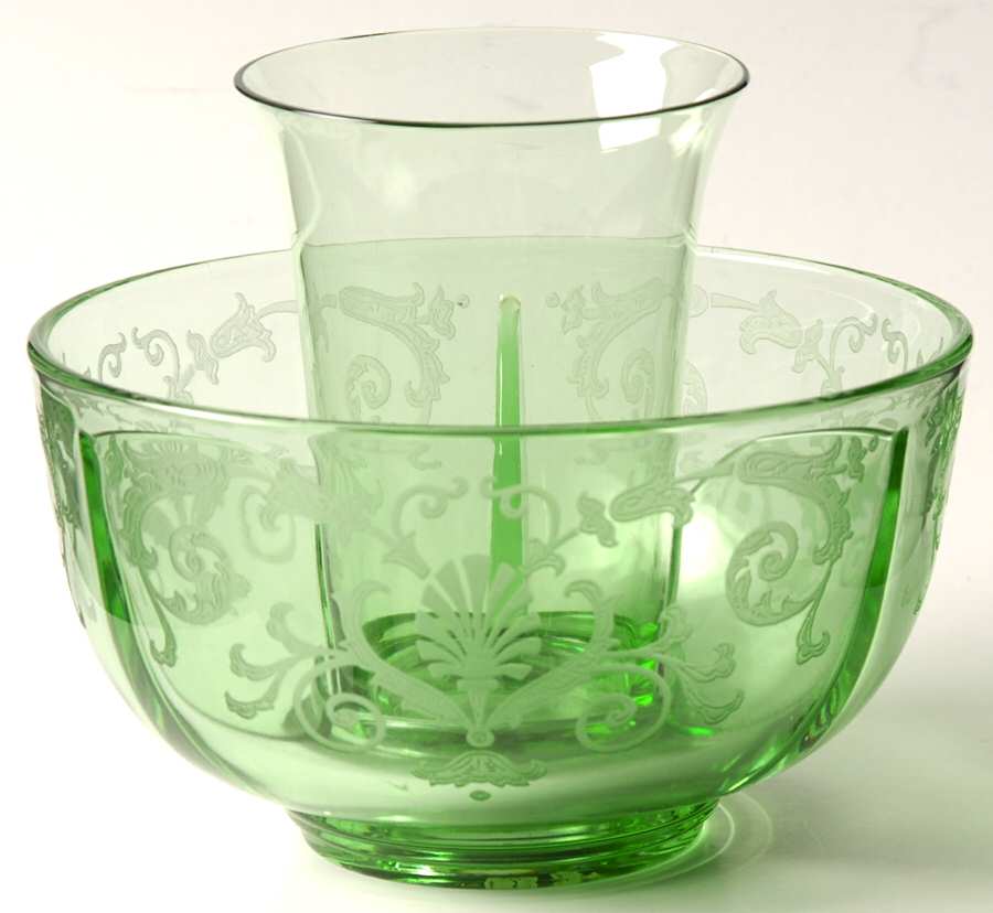Versailles Green (No Trim) Ice Dish with Tomato Insert by Fostoria-1