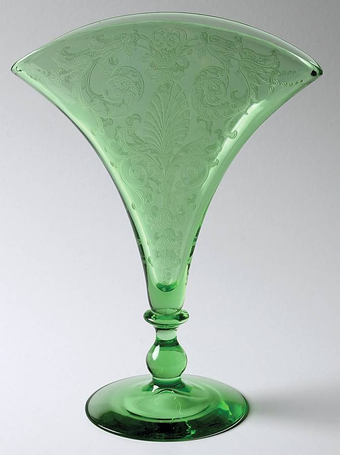 Versailles Green (No Trim) 8" Fan Vase by Fostoria-1