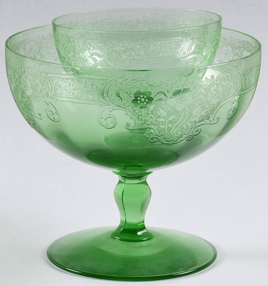 Vesper Green Grapefruit and Liner by Fostoria-1