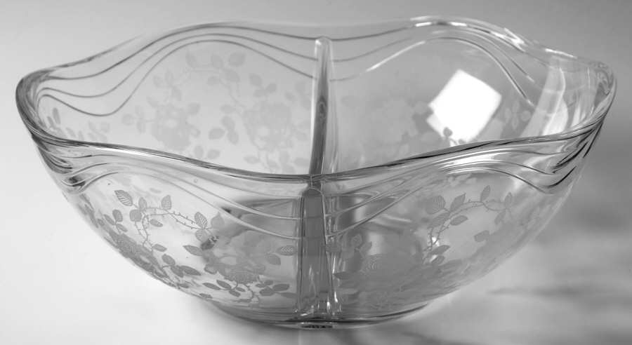 Willowmere Large Divided Bowl by Fostoria-1