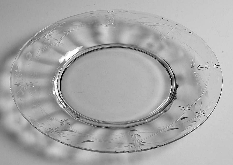 York (Stem 6007, Cut 709) Luncheon Plate by Fostoria-1