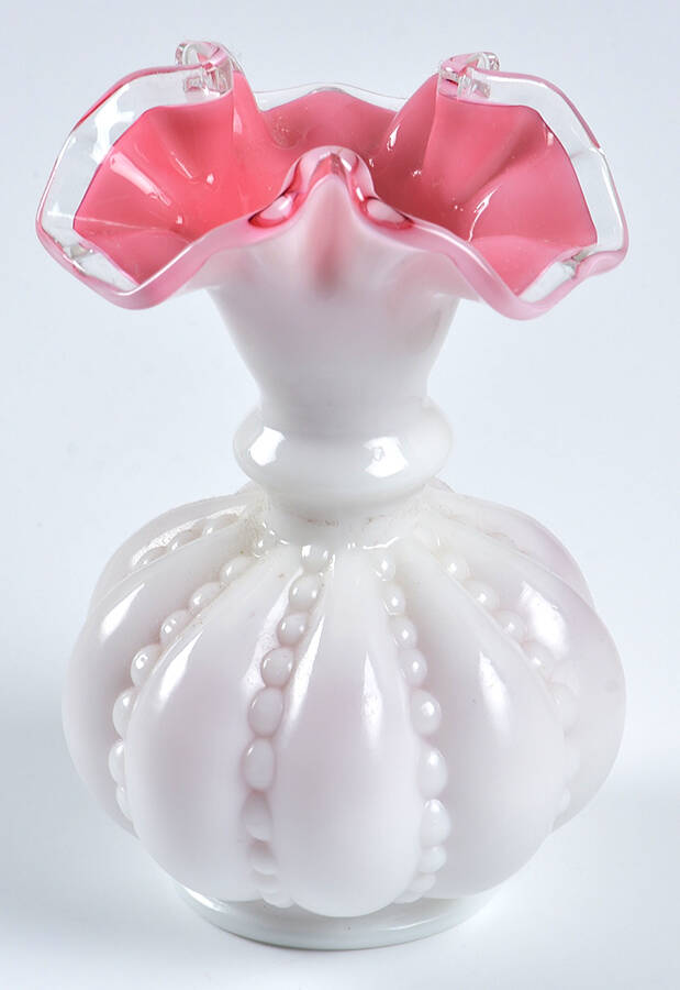 Peach Crest 5" Flower Vase by Fenton-1