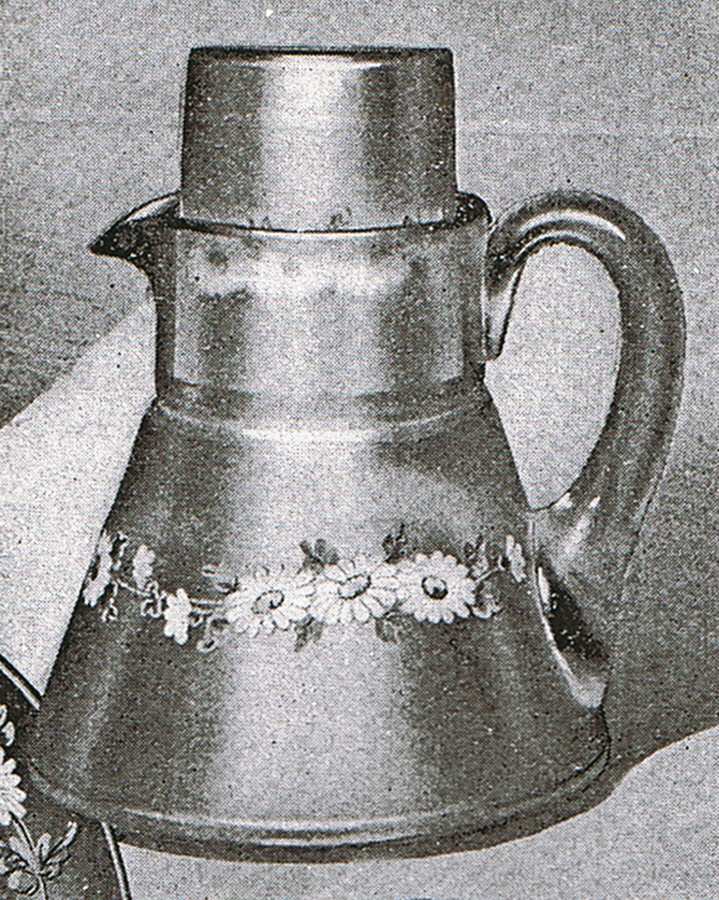 Daisy (2 Piece) Nite Set (Jug & Tumbler) by Fostoria-1