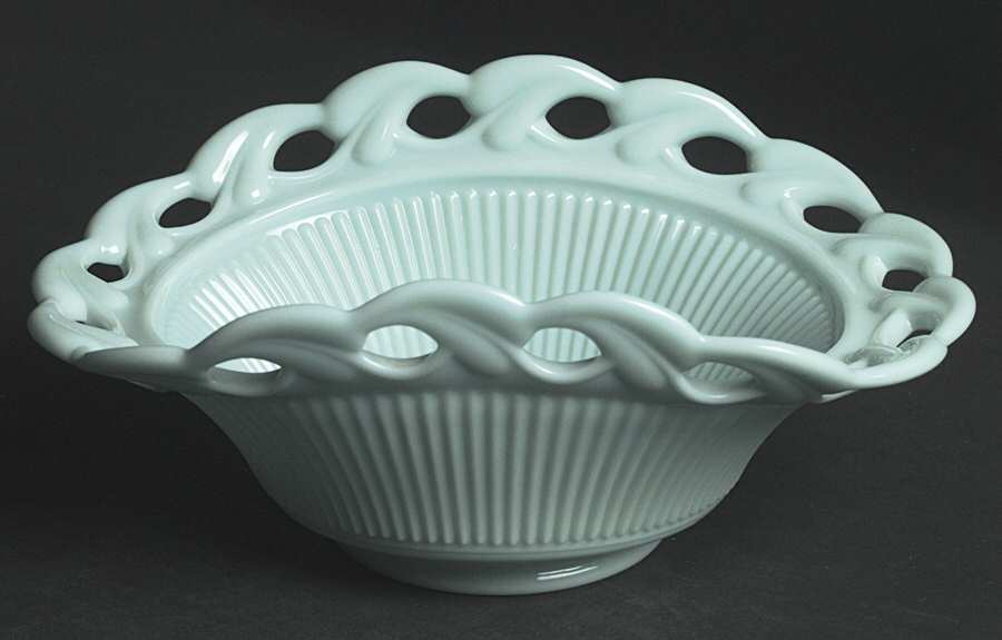 Betsy Ross Aqua Large Basket by Fostoria-1