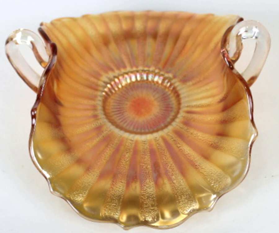 Stippled Rays Marigold Bon Bon by Fenton-1