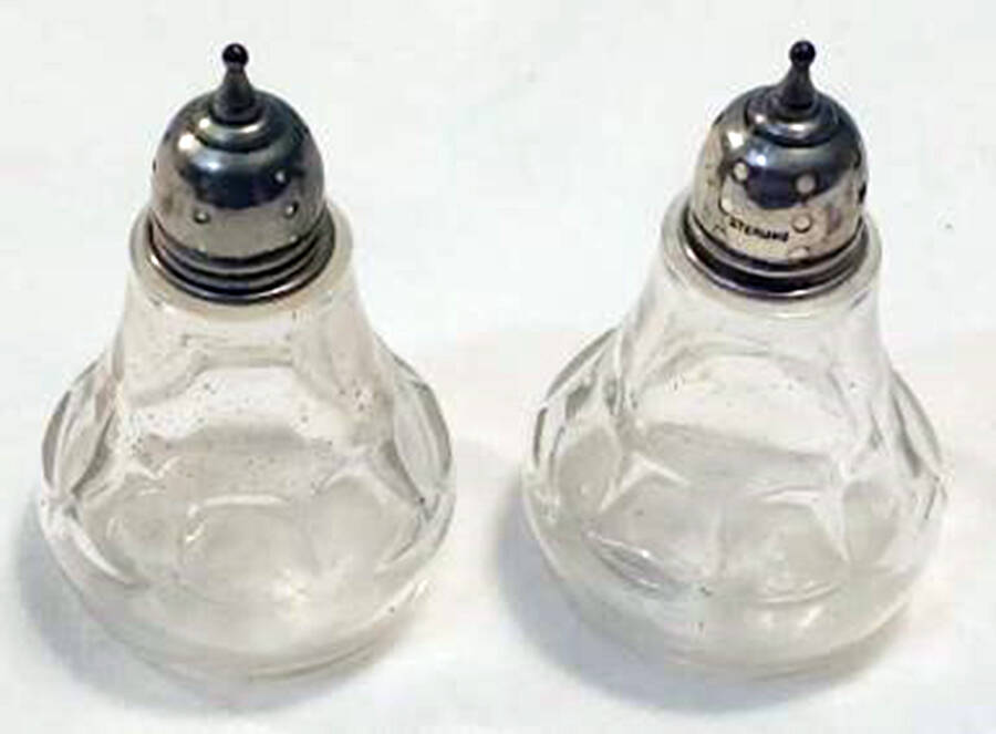 Raleigh Shaker Set with Metal Lids by Fostoria-1