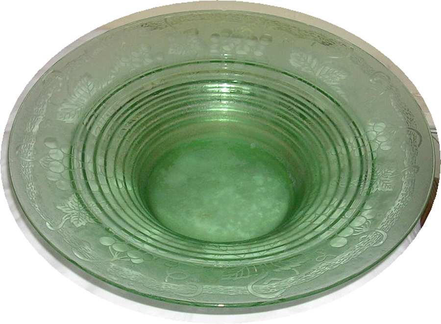 Grape Green (Brocade) 12" Round Centerpiece by Fostoria-1