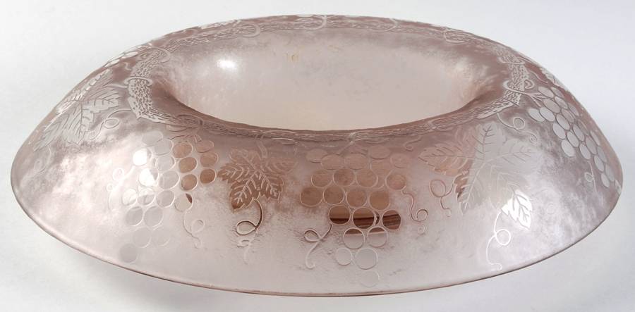 Grape Orchid (Brocade) 13" Oval Rolled Edge Centerpiece by Fostoria-1