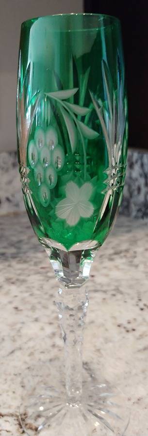 CCI7 Emerald Green Fluted Champagne by Crystal Clear Industries-1