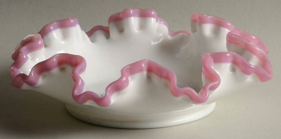 Apple Blossom Crest 8" Bon Bon by Fenton-1