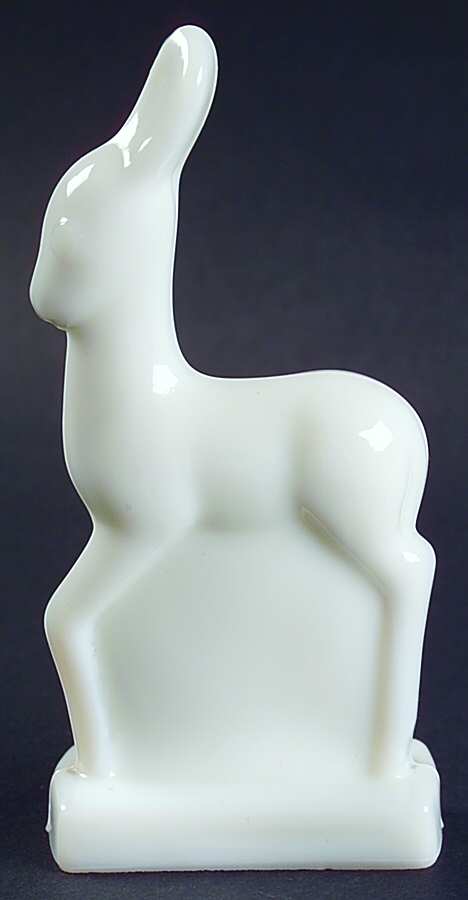 Animals & Figurines #2589 Standing Deer by Fostoria-1