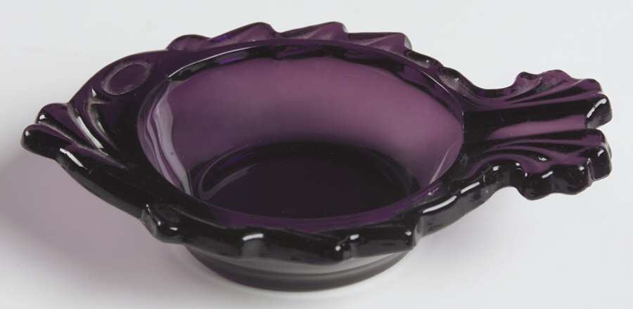 Animals & Figurines #2534 Fish Shape Ashtray by Fostoria-1