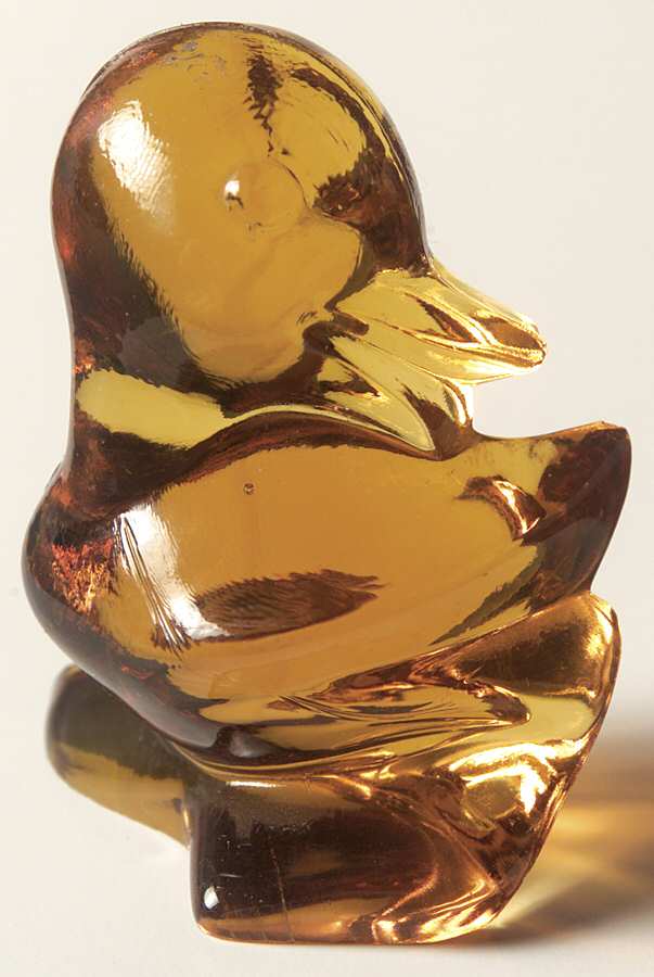 Animals & Figurines #2632/405 Duckling "A" Head Back by Fostoria-1