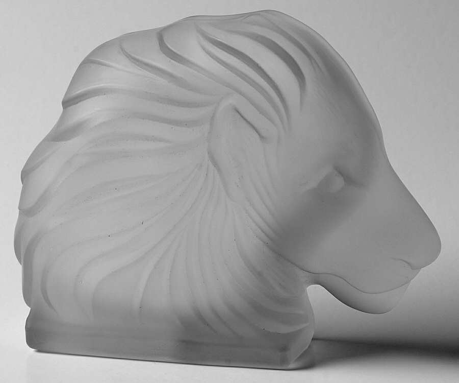 Animals & Figurines Lion Ashtray by Fostoria-1