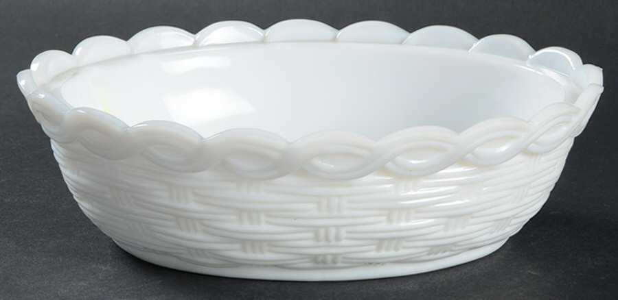 Animals & Figurines Hen on Nest No Lid by Fostoria-1