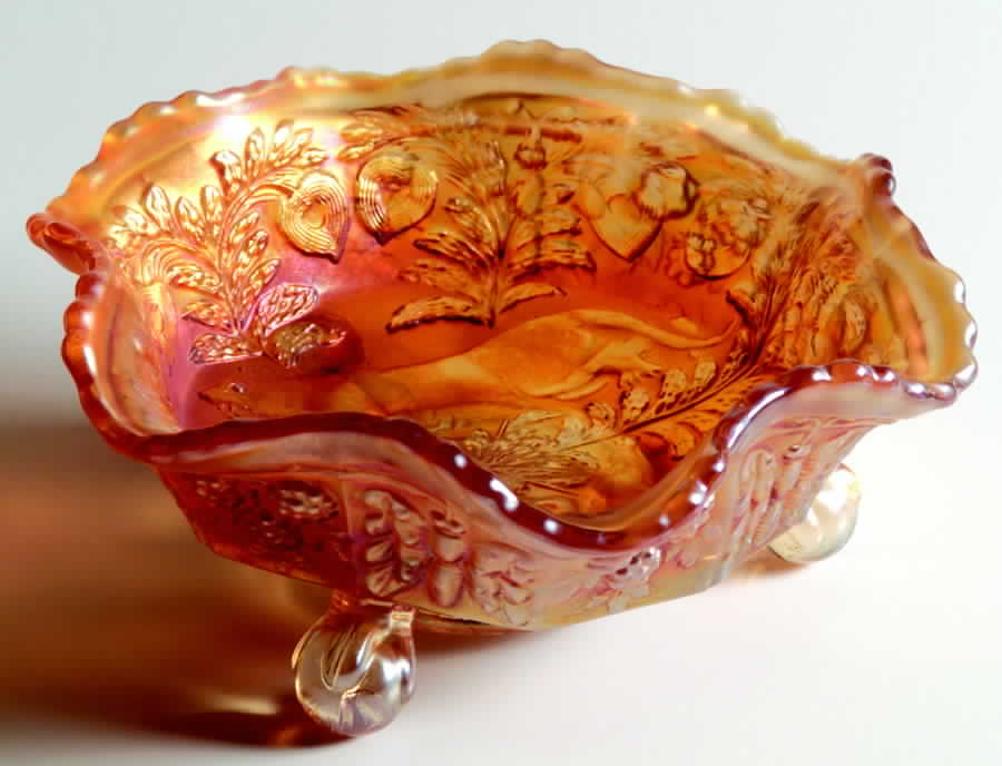 Panther Marigold (Carnival) 5" Round 3-Toed Crimped Bowl by Fenton-1