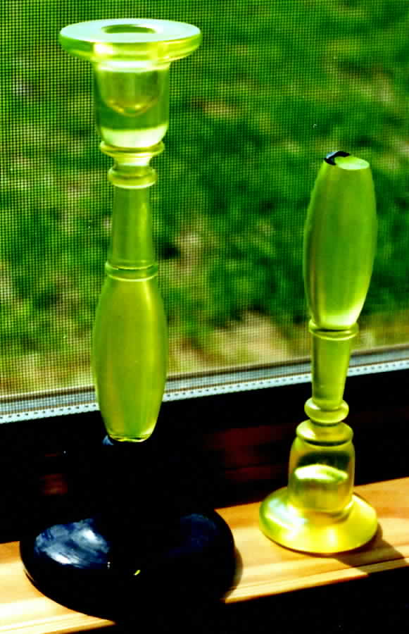 649 Topaz (Iridescent Yellow, Ebony Base) 10" Tall Single Light Candlestick by Fenton-1
