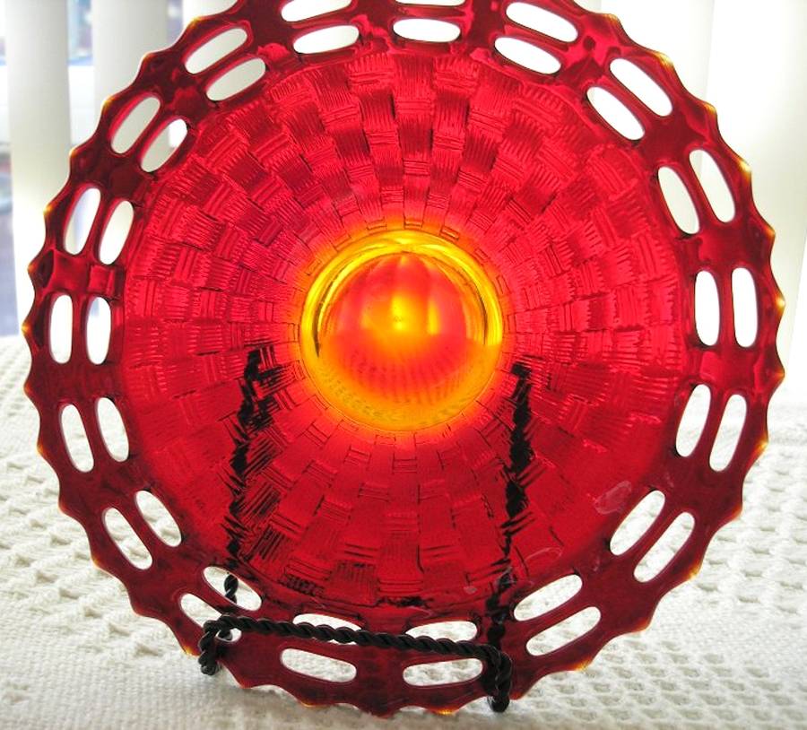Basketweave with Open Edge, Ruby 8" Footed Plate by Fenton-1