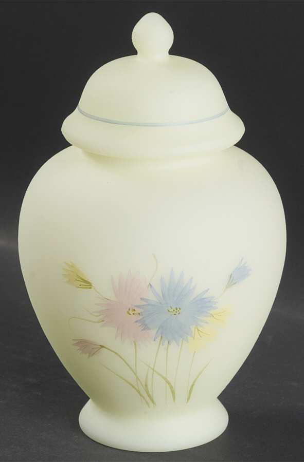 Dianthus on Custard Small Temple Jar & Lid by Fenton-1