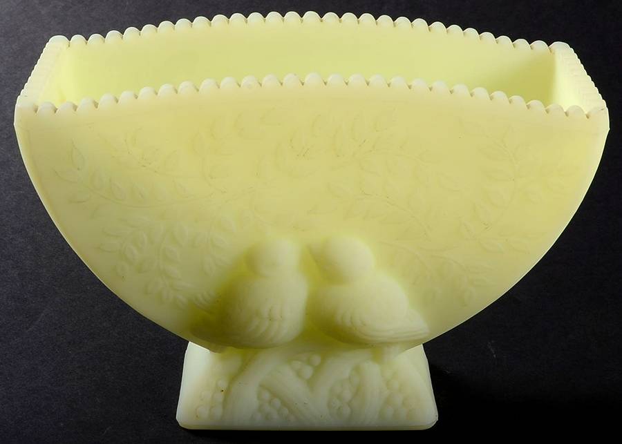 Custard Satin Flower Vase by Fenton-1