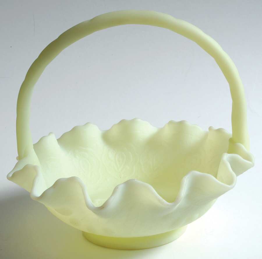 Custard Satin #8238 Persian Medallion 7" Basket by Fenton-1